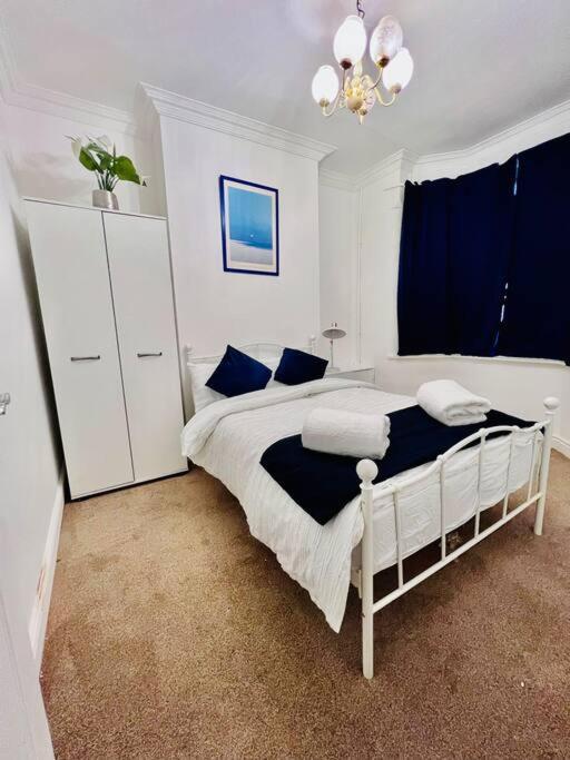Lovely 3Bed Home Μίντλεσμπρο Εξωτερικό φωτογραφία