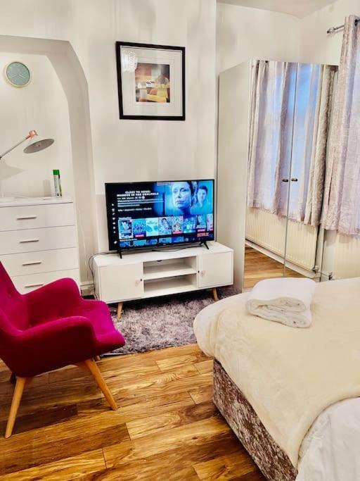 Lovely 3Bed Home Μίντλεσμπρο Εξωτερικό φωτογραφία